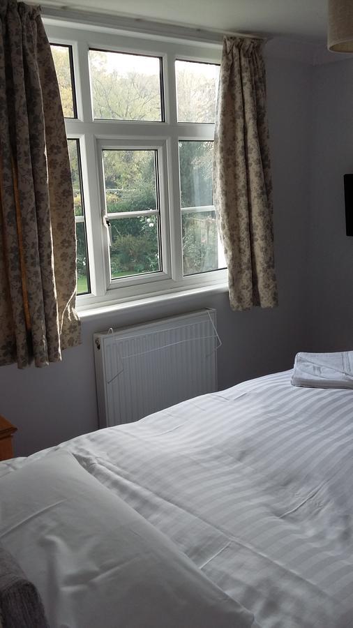 Church End Farm Bed And Breakfast Hale  Exterior foto